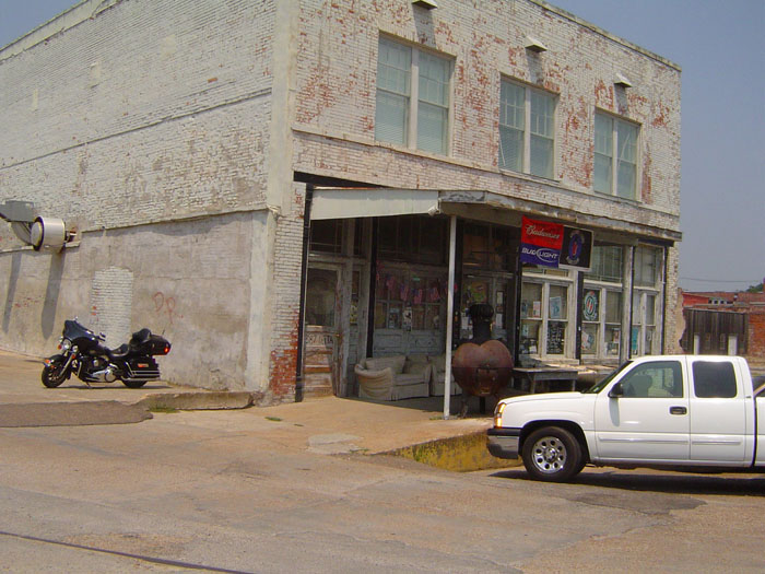 Crossroads D Morgan Freemans Juke Joint